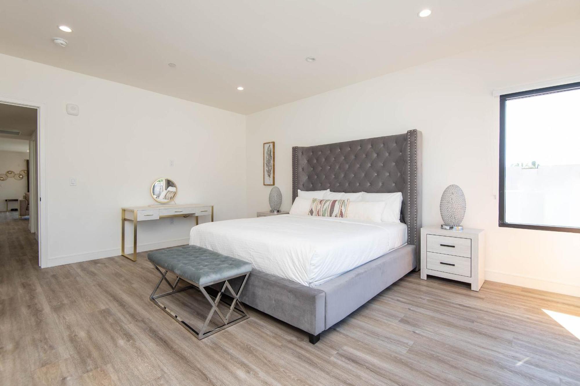 Glamour West Suites Glendale Extérieur photo