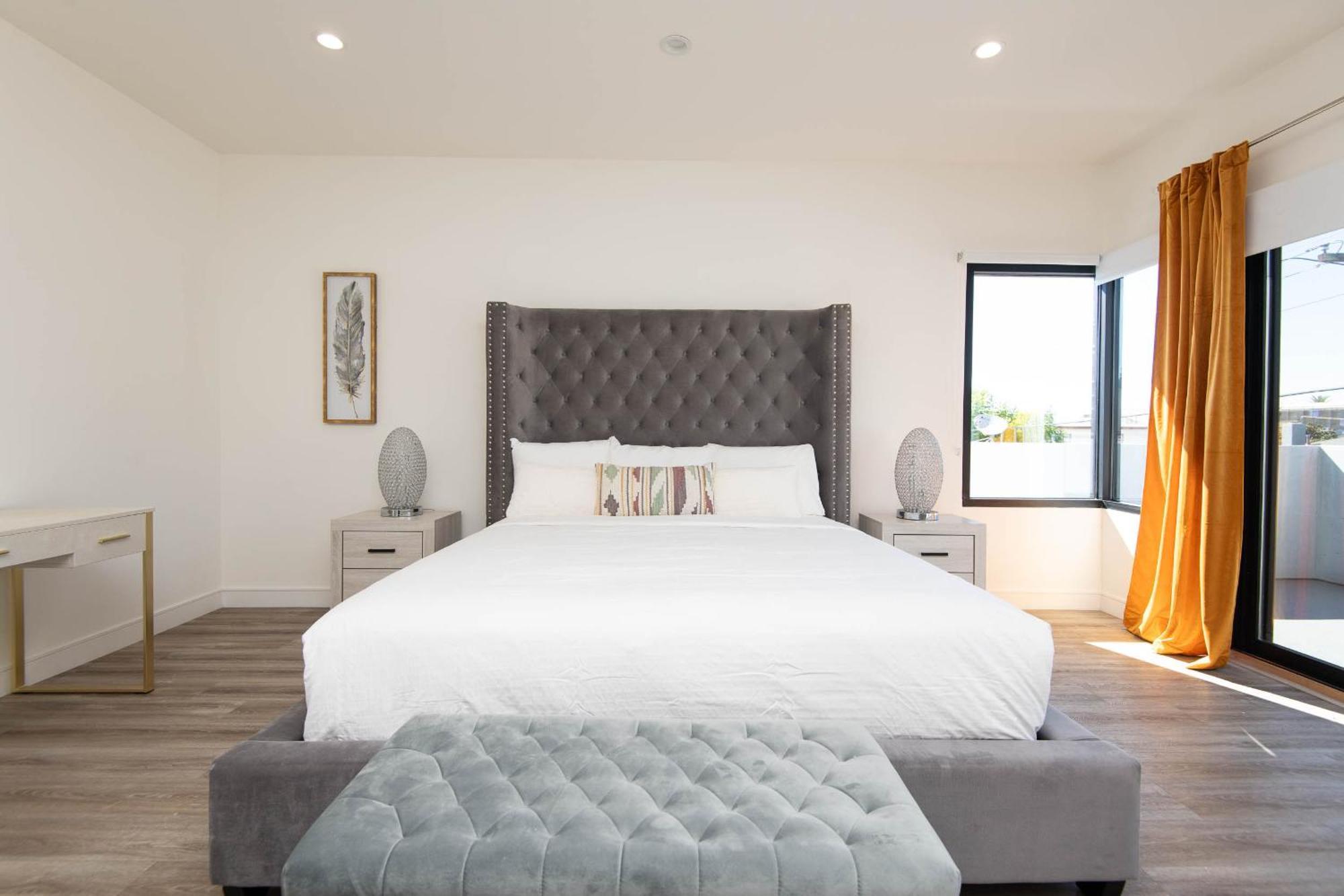 Glamour West Suites Glendale Extérieur photo
