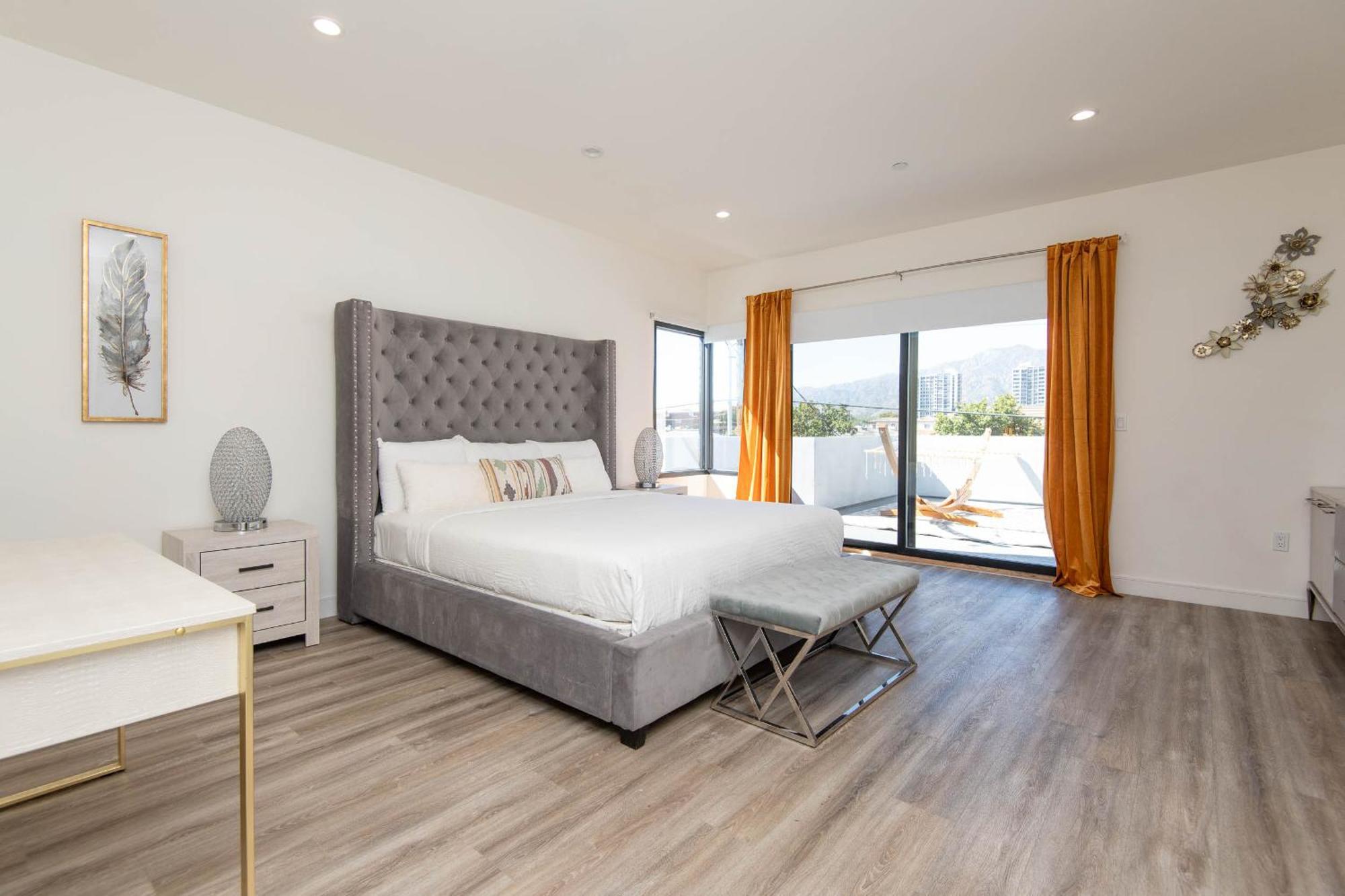Glamour West Suites Glendale Extérieur photo