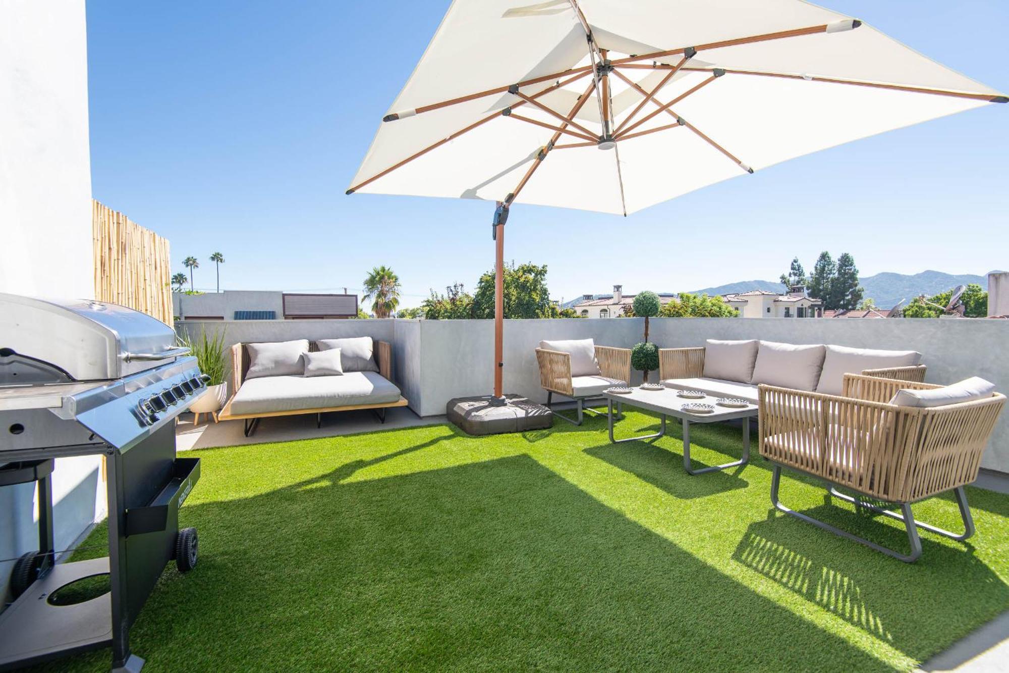 Glamour West Suites Glendale Extérieur photo